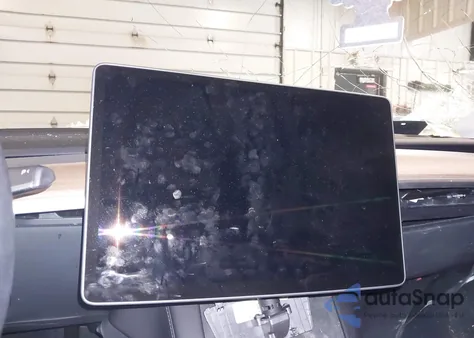 2023 Tesla Model Y Awd/Performance Dual Motor All-Wheel Drive z USA, uszkodzony, nr VIN 7SAYGDEF2PF862119